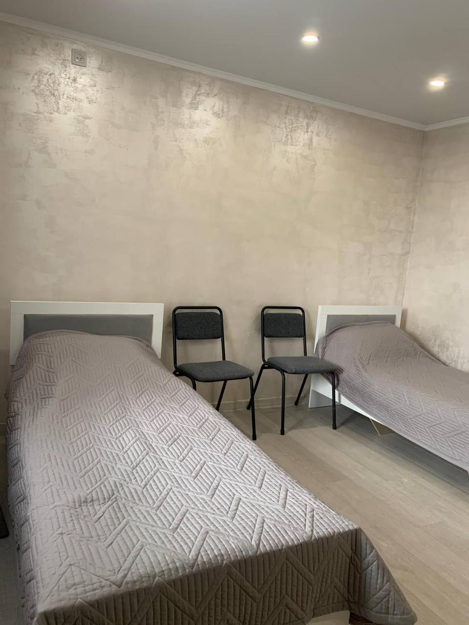 阿拉木图 Comfort Plus旅舍 外观 照片
